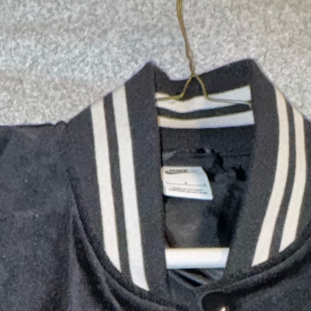 Men Nike Jacket - image 4